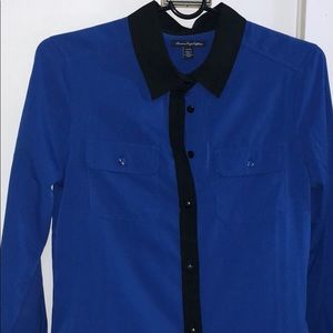 An American Eagle Outfitters blouse